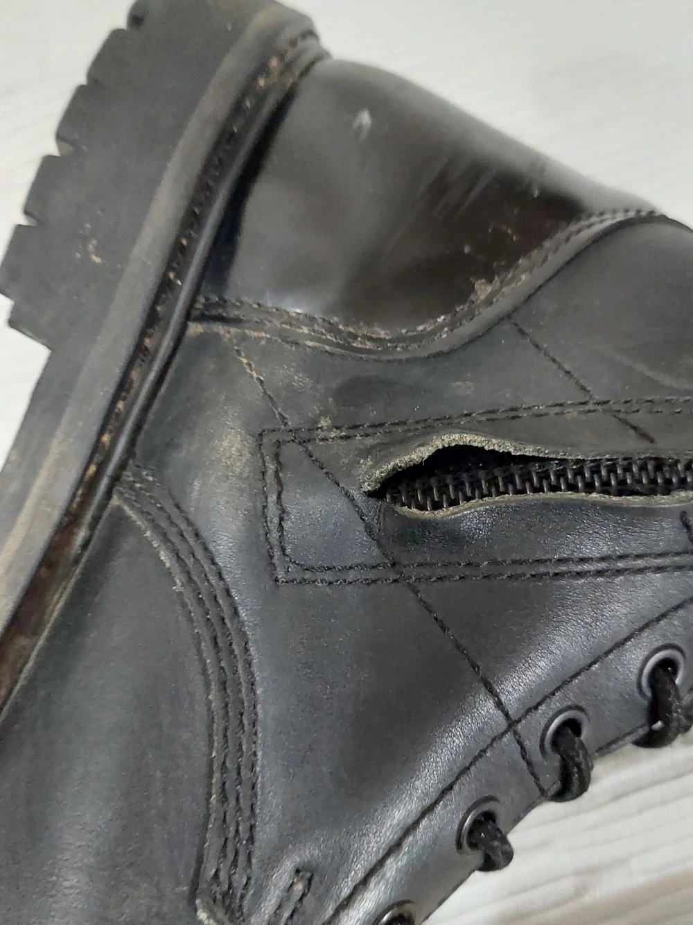 Bates Black Leather Lace-Up Tactical Boots Size 7